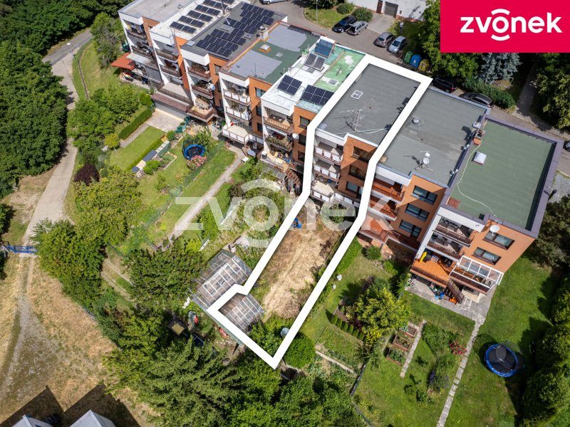 Řadový dům s garáží a výhledem, Zlín - Nad Vývozem