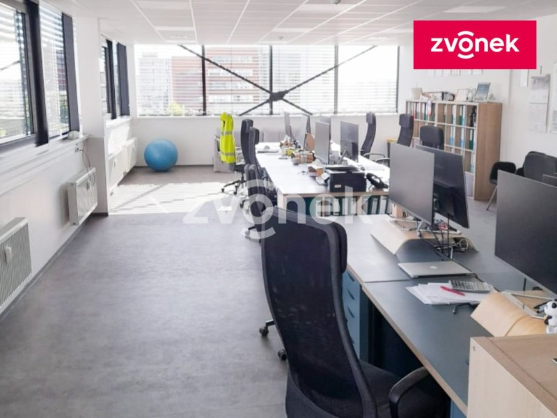 Kancelářské prostory v centru Zlína, 109 m2
