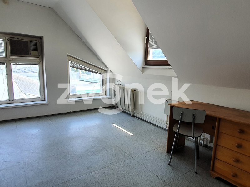 Výrobně-skladovací prostory, Zlín - Prštné, 532 m2