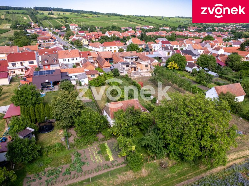 Rodinný dům Blatnice pod Svatým Antonínkem, vinný sklep, velká zahrada