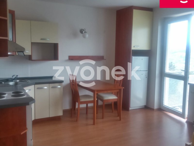 Pronájem bytu 1+kk ve Zlíně na Podlesí