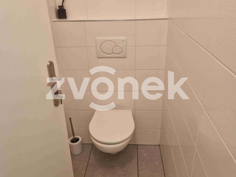 Pronájem pekárny s cukrářskou výrobou a prodejnou v Kudlovicích - Dolina.