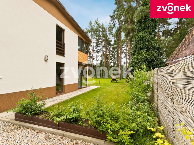 Rodinný dům/chata Leština (Strmilov), pozemek 1.350 m²