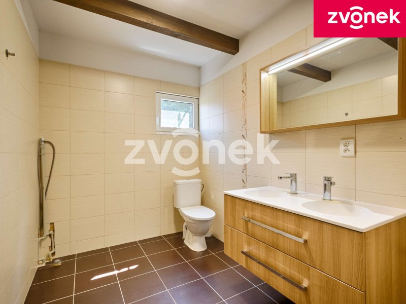 Rodinný dům/chata Leština (Strmilov), pozemek 1.350 m²