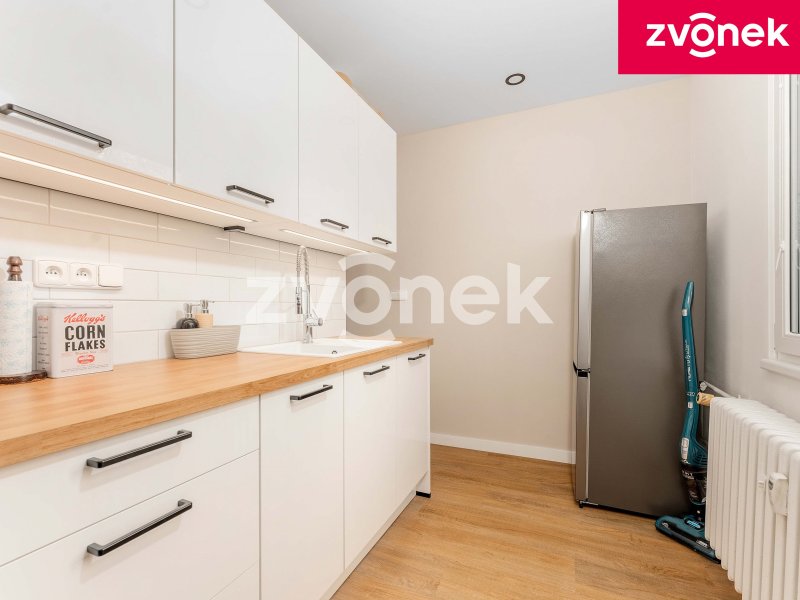 Prodej bytu 2+1 po rekonstrukci, Zlín – ul. Dukelská