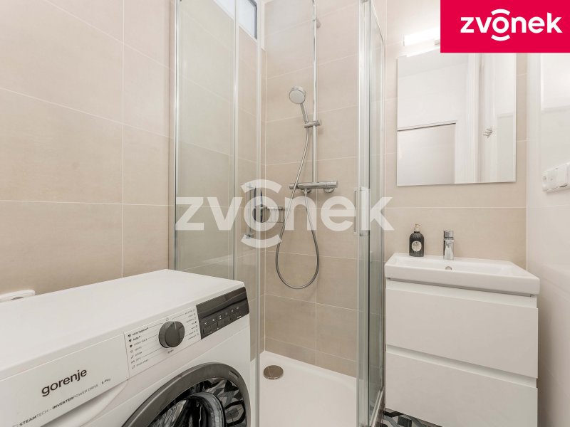 Prodej bytu 2+1 po rekonstrukci, Zlín – ul. Dukelská