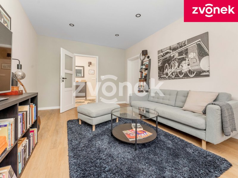 Prodej bytu 2+1 po rekonstrukci, Zlín – ul. Dukelská