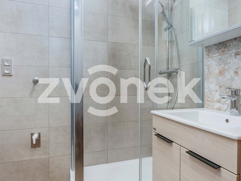 3+1 Otrokovice, Trávníky, balkon