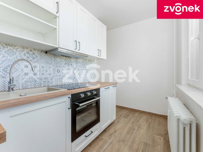 3+1 Otrokovice, Trávníky, balkon