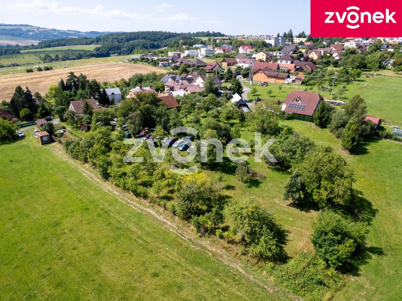 Pozemek k výstavbě 798m2, Veselá u Zlína