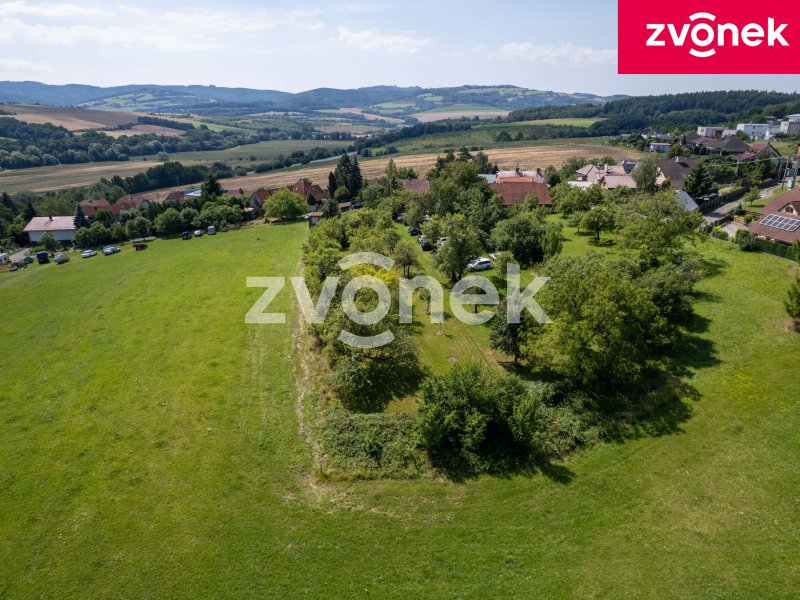 Pozemek k výstavbě 798m2, Veselá u Zlína