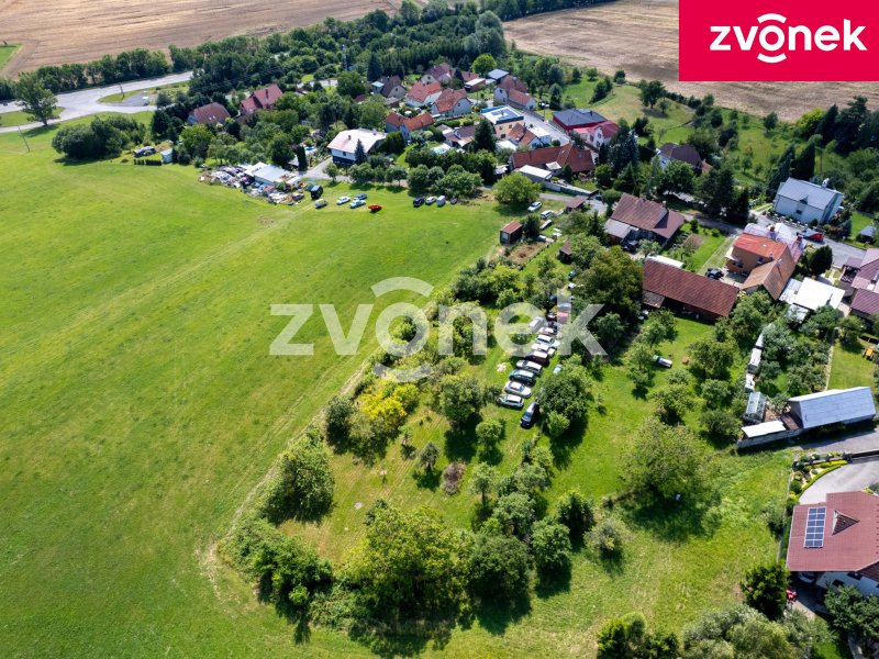 Pozemek k výstavbě 798m2, Veselá u Zlína