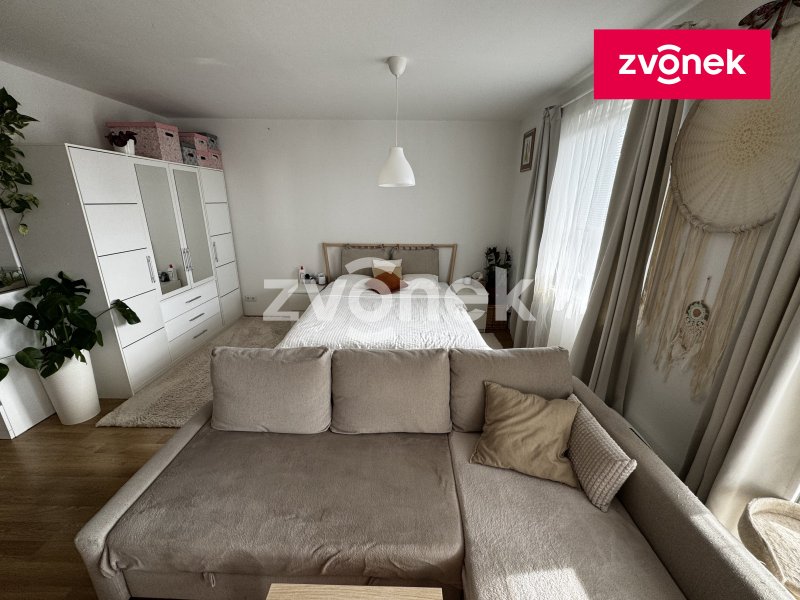1+kk U Centrálního parku, prostorný byt (43 m2) s velkou terasou