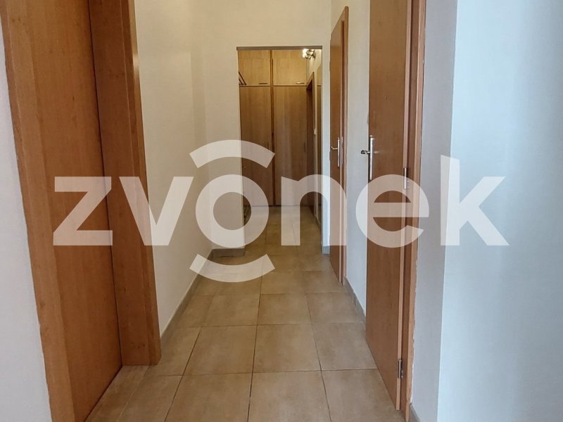 Pronájem bytu 3+1 Zlín, Vršava