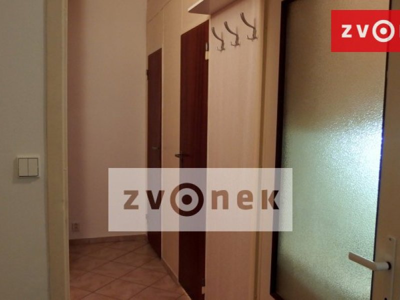 Pronájem bytu1+kk, JS - Dětská, Zlín, nevybaveno, od 1.9.2025.