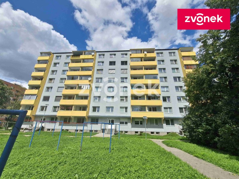 Pronájem bytu 2+1 po celkové rekonstrukci v blízkosti centra Uh.Hradiště.