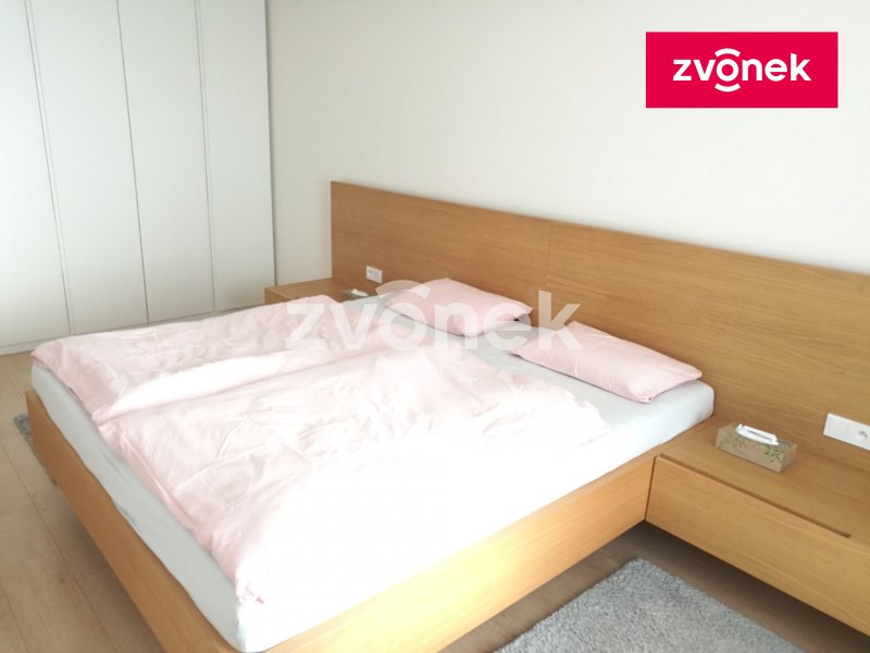Moderní byt 3+kk s balkonem Fryšták, parkování, sklep, 10 min od Zlína