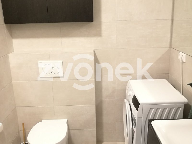 Moderní byt 3+kk s balkonem Fryšták, parkování, sklep, 10 min od Zlína