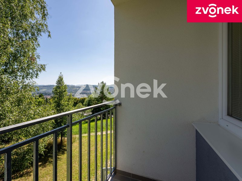 Byt 1kk s lodžií a garážovým stáním