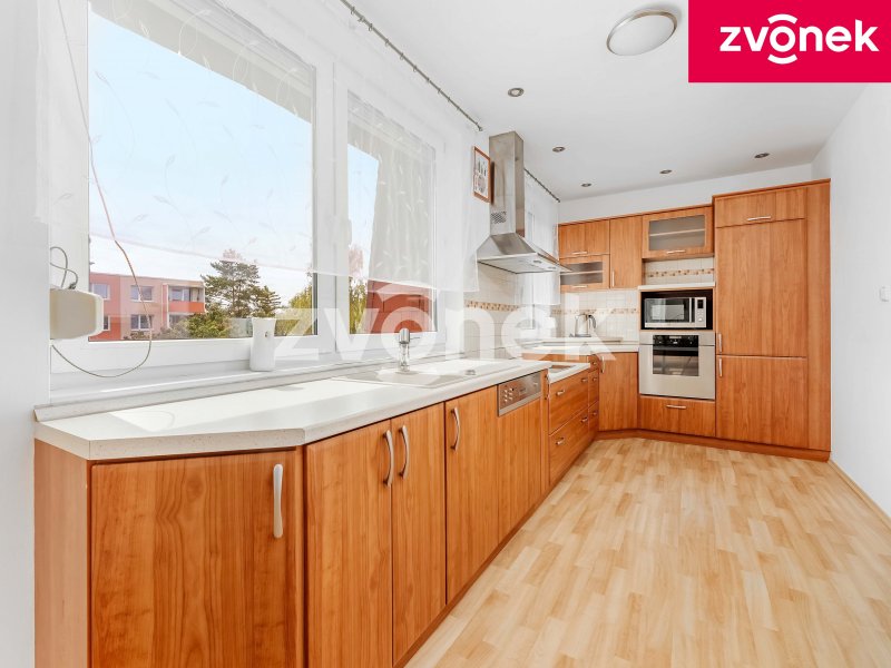 3+kk Otrokovice - Trávníky, ul. SNP, balkon