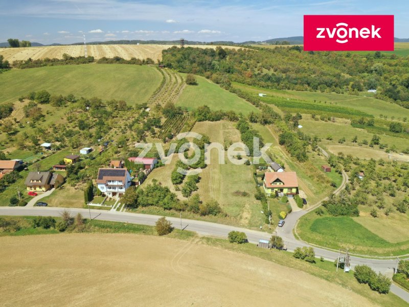 Pozemek, kde můžete začít nový život – Polešovice, 1992 m²