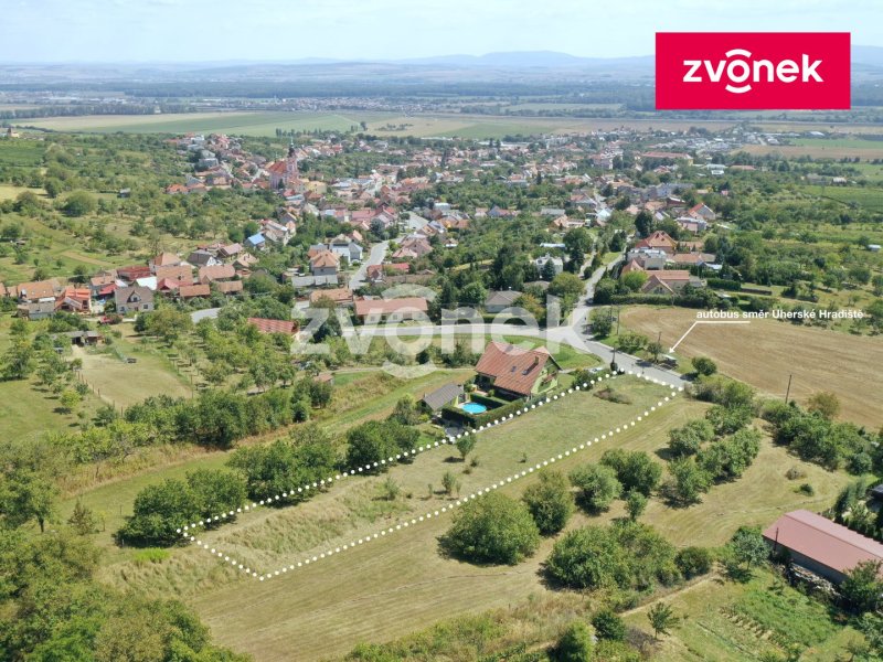 Pozemek, kde můžete začít nový život – Polešovice, 1992 m²