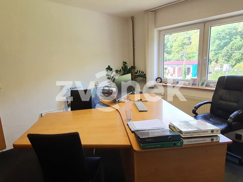 Pronájem kancelářských prostor ve Zlíně, 90 m2