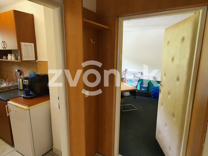 Pronájem kancelářských prostor ve Zlíně, 90 m2