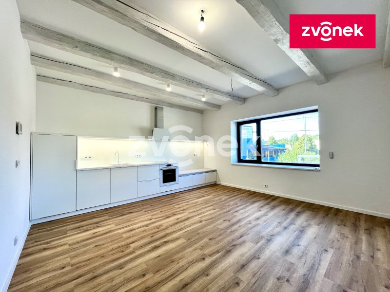 Pronájem bytu 2+kk po rekonstrukci, Pančava, Zlín