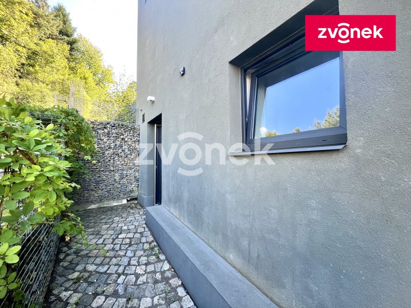 Pronájem bytu 2+kk po rekonstrukci, Pančava, Zlín