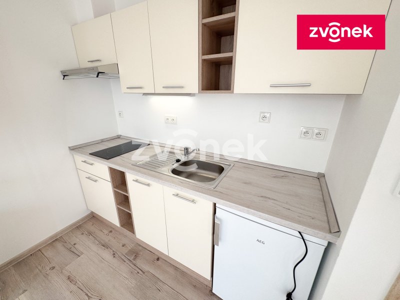 1+kk Zlín - Malenovice, nevybavený, ihned