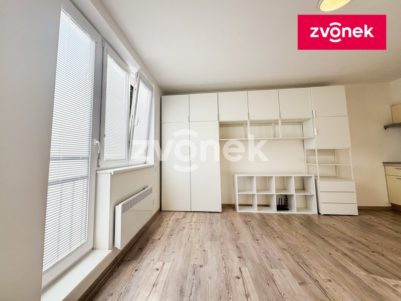 1+kk Zlín - Malenovice, nevybavený, ihned