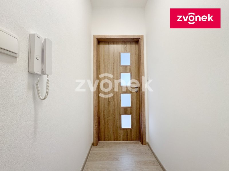 1+kk Zlín - Malenovice, nevybavený, ihned