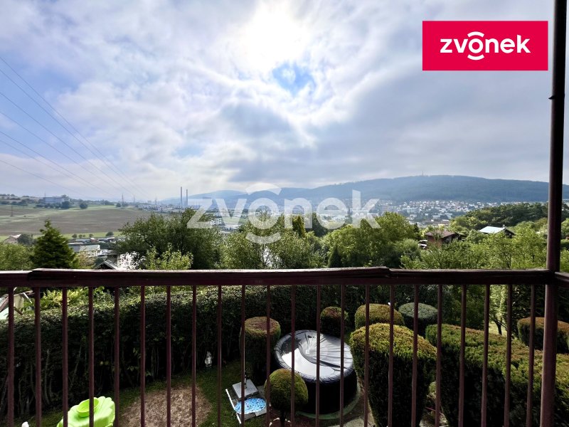 Chata s pozemkem 382m², Zlín,Prštné
