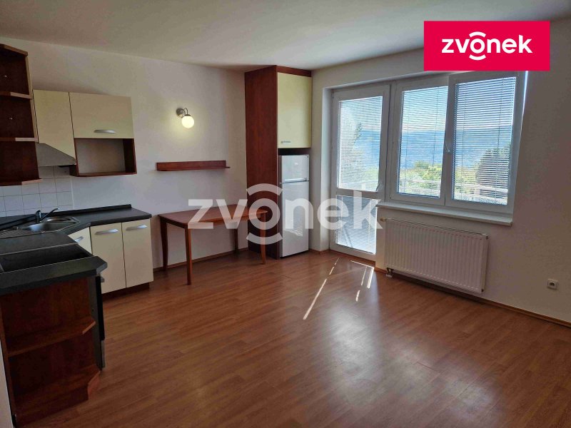 Pronájem bytu 1+kk ve Zlíně na Podlesí V.