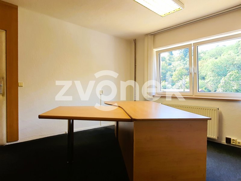 Pronájem kancelářských prostor ve Zlíně, 90 m2