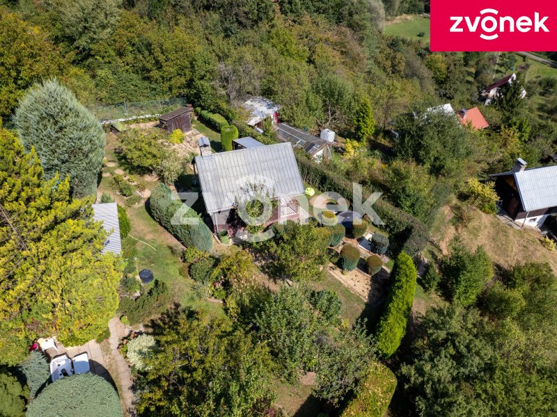 Chata s pozemkem 382m², Zlín- Prštné