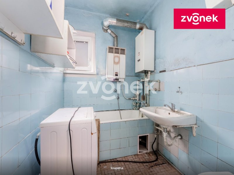 Prodej baťovského půldomku v původním stavu – možnost rekonstrukce dle vlastních představ