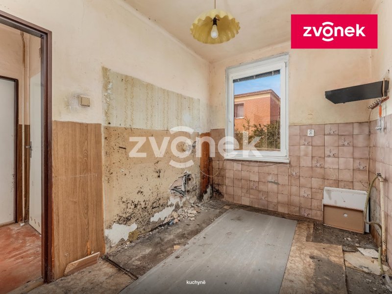 Prodej baťovského půldomku v původním stavu – možnost rekonstrukce dle vlastních představ