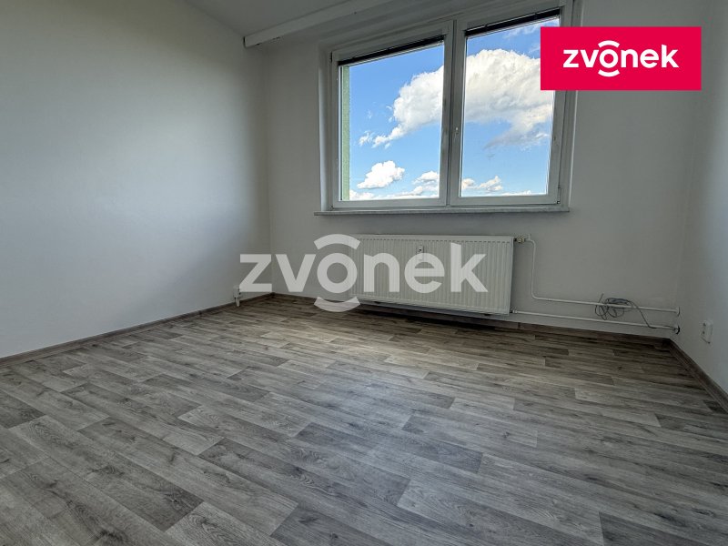 Kompletně rekonstruovaný byt 1+1/2+kk, Otrokovice