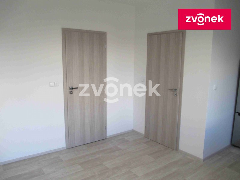 Pronájem bytu 2+kk v rodinném domě v blízkosti centra Uh. Hradiště.