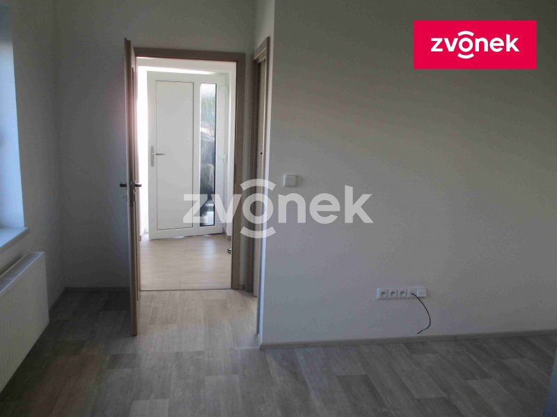 Pronájem bytu 2+kk v rodinném domě v blízkosti centra Uh. Hradiště.