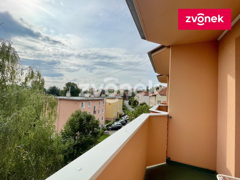 Byt 2+1 Uherský Brod-Okružní,vybavený, s lodžií, ihned volný.