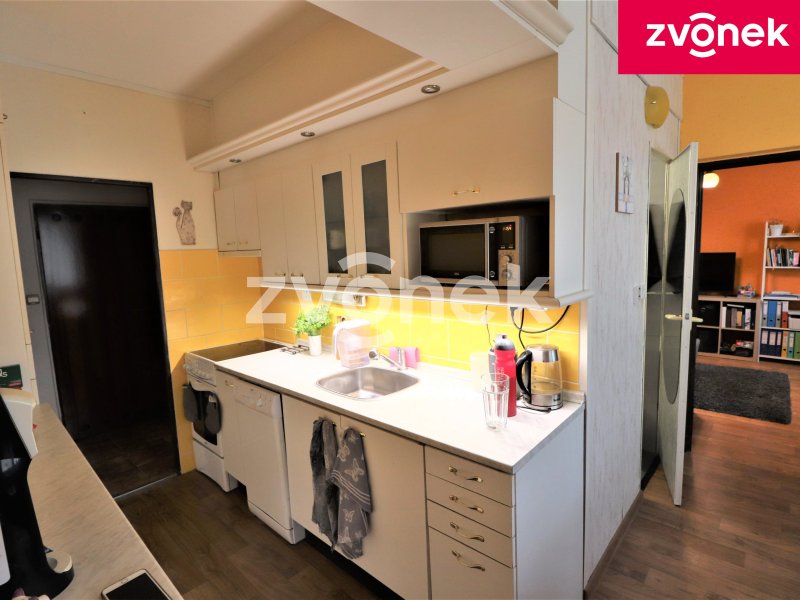 Pronájem bytu 3+1 s lodžií ve Valašských Kloboukách