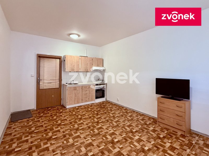 Pronájem bytu1+kk, JS - Dětská, Zlín, ihned volný.