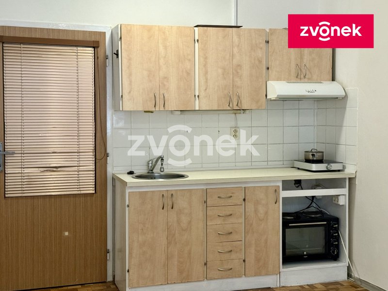 Pronájem bytu1+kk, JS - Dětská, Zlín, ihned volný.