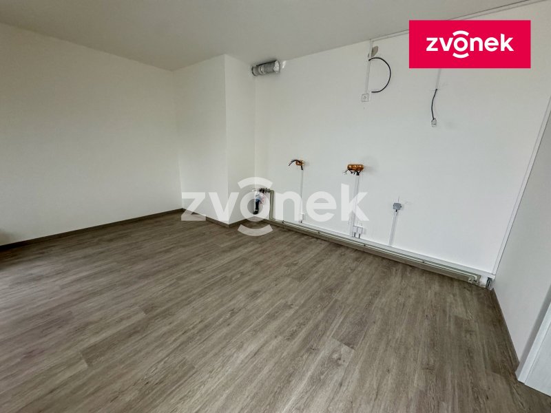 Nový byt 3+kk s terasou a zahrádkou, Nad Stráněmi