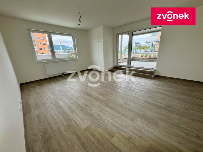 Nový byt 3+kk s terasou a zahrádkou, Nad Stráněmi