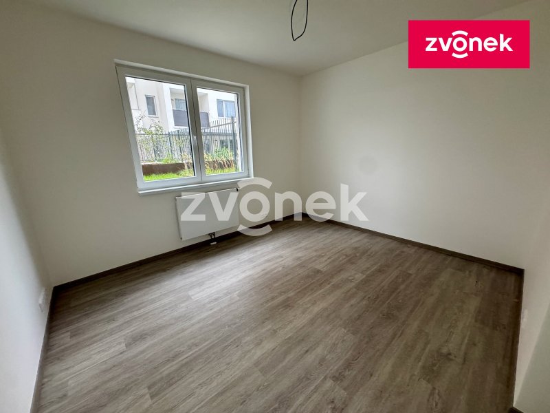 Nový byt 3+kk s terasou a zahrádkou, Nad Stráněmi