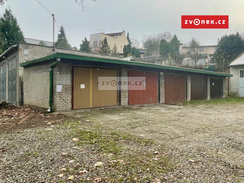Pronájem garáže Zlín, Na Požáře, poblíž centra, od 1.11.2025